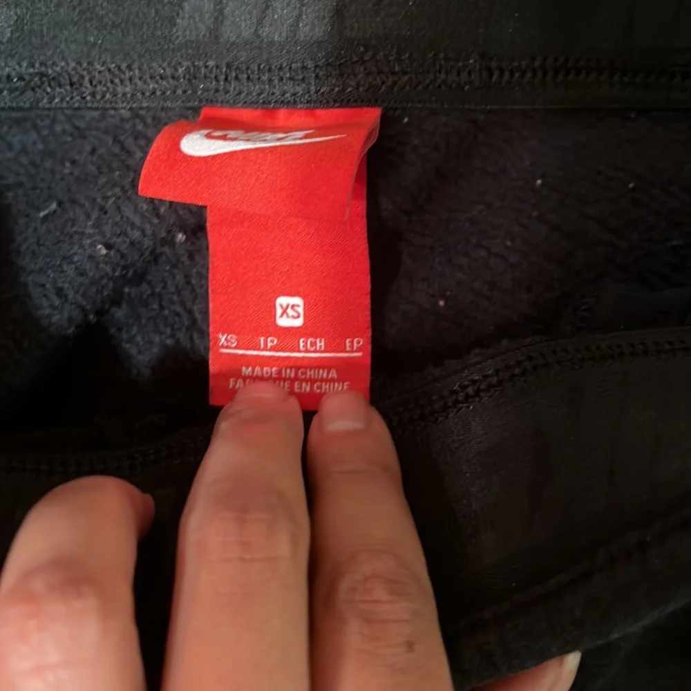 Nike Sweat Shorts - Picture 3 of 3